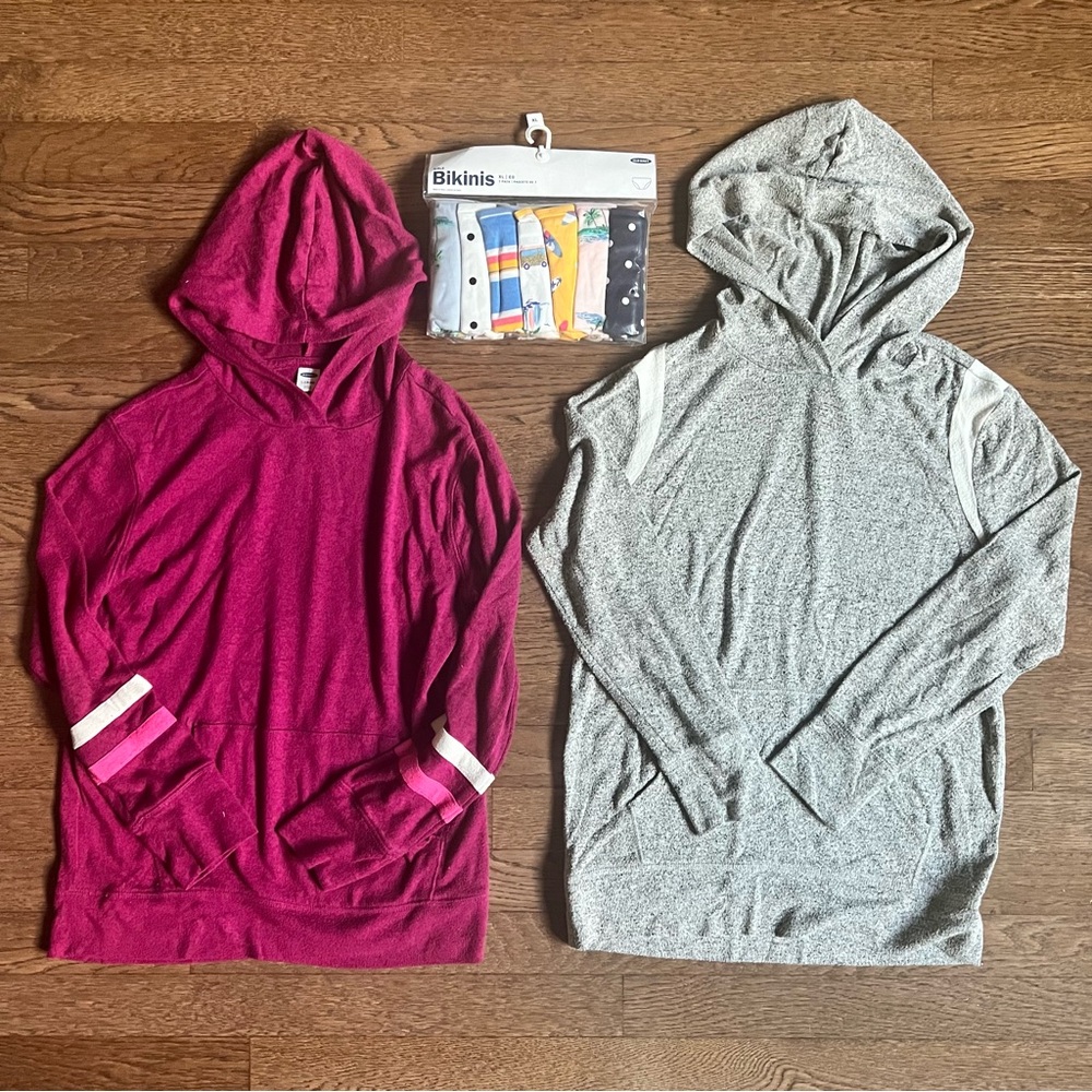Long sleeve hoodie tees